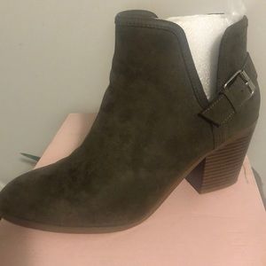 Olive Heeled Booties